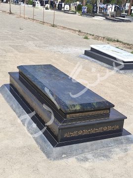 سنگ قبر سبز