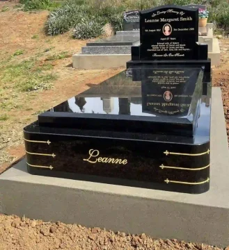 سنگ قبر مشکی براق
